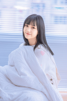 香含玉女峰头露